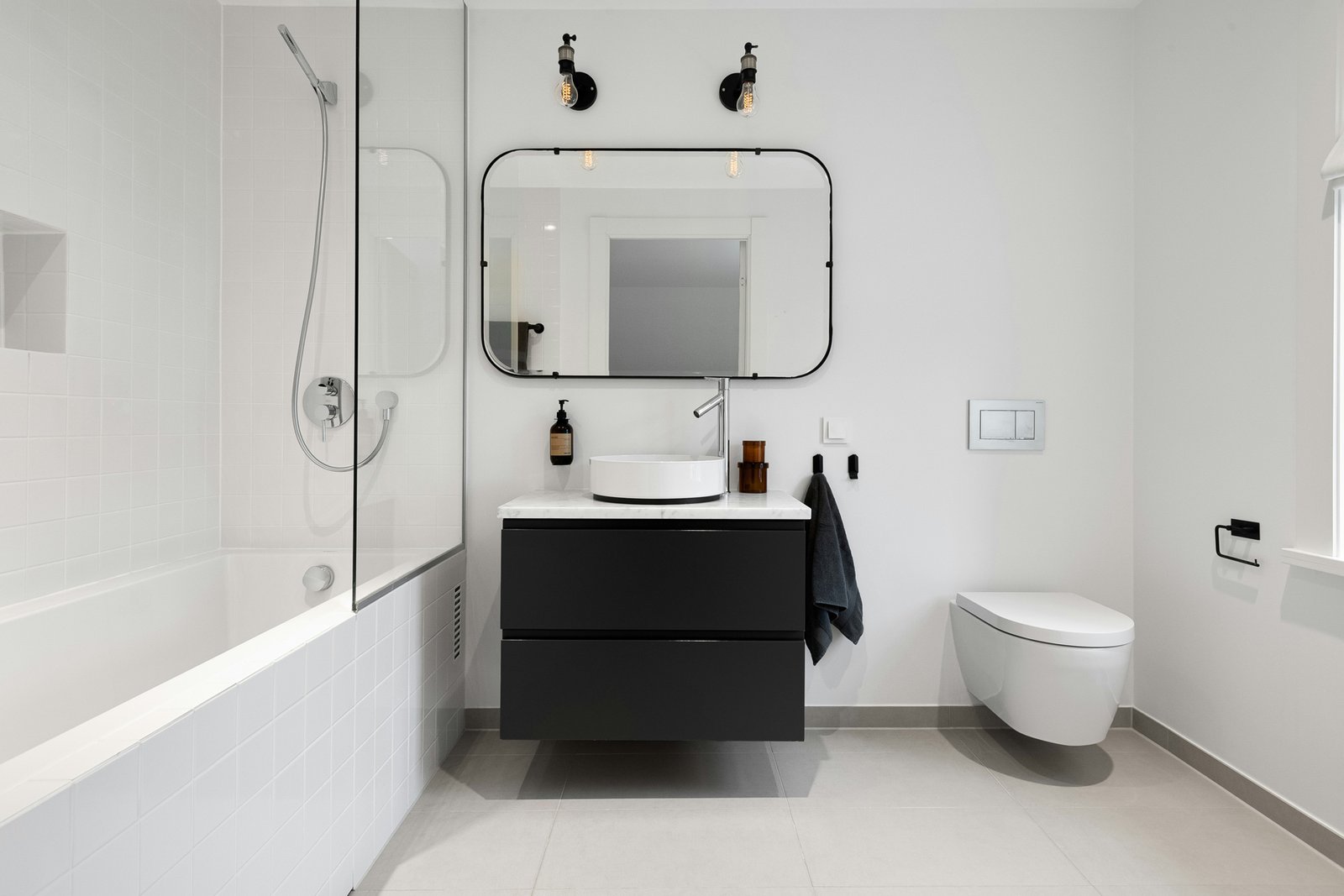 Toilette im Badezimmer
